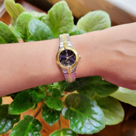 Sergio Valente SV Diamond Quartz Classic Watch - Picture 2 of 10